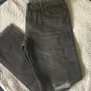 Black Jeans with rip knees/fringed bottom